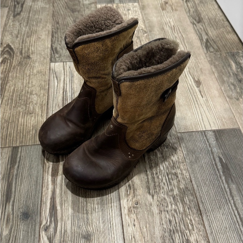 Dansko Brown Shearling Lined Boots